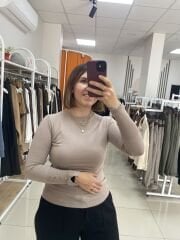 KOL DÜĞME DETAYLI YUVARLAK YAKA TRİKO KAZAK(BEJ)