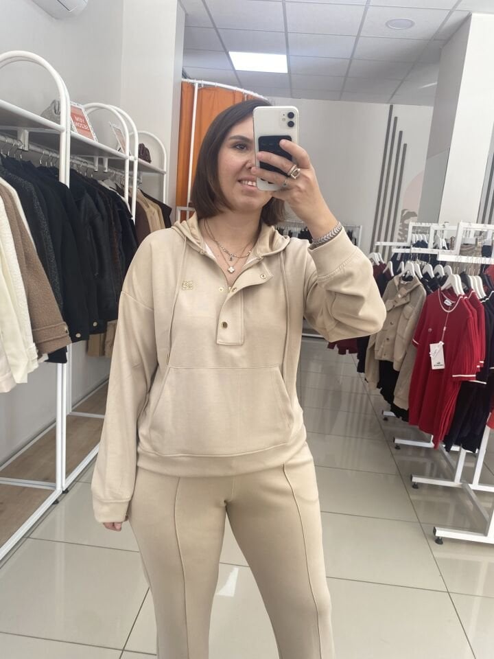 KAPÜŞONLU EŞOFMAN TAKIMI(BEJ)