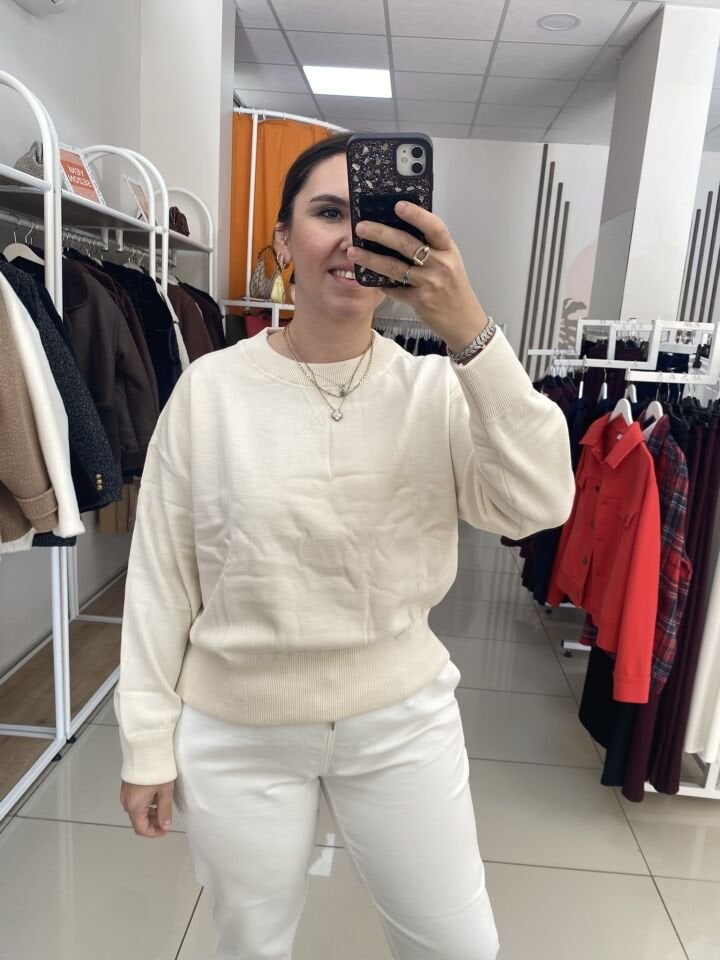 YUVARLAK YAKA KAZAK(KREM)