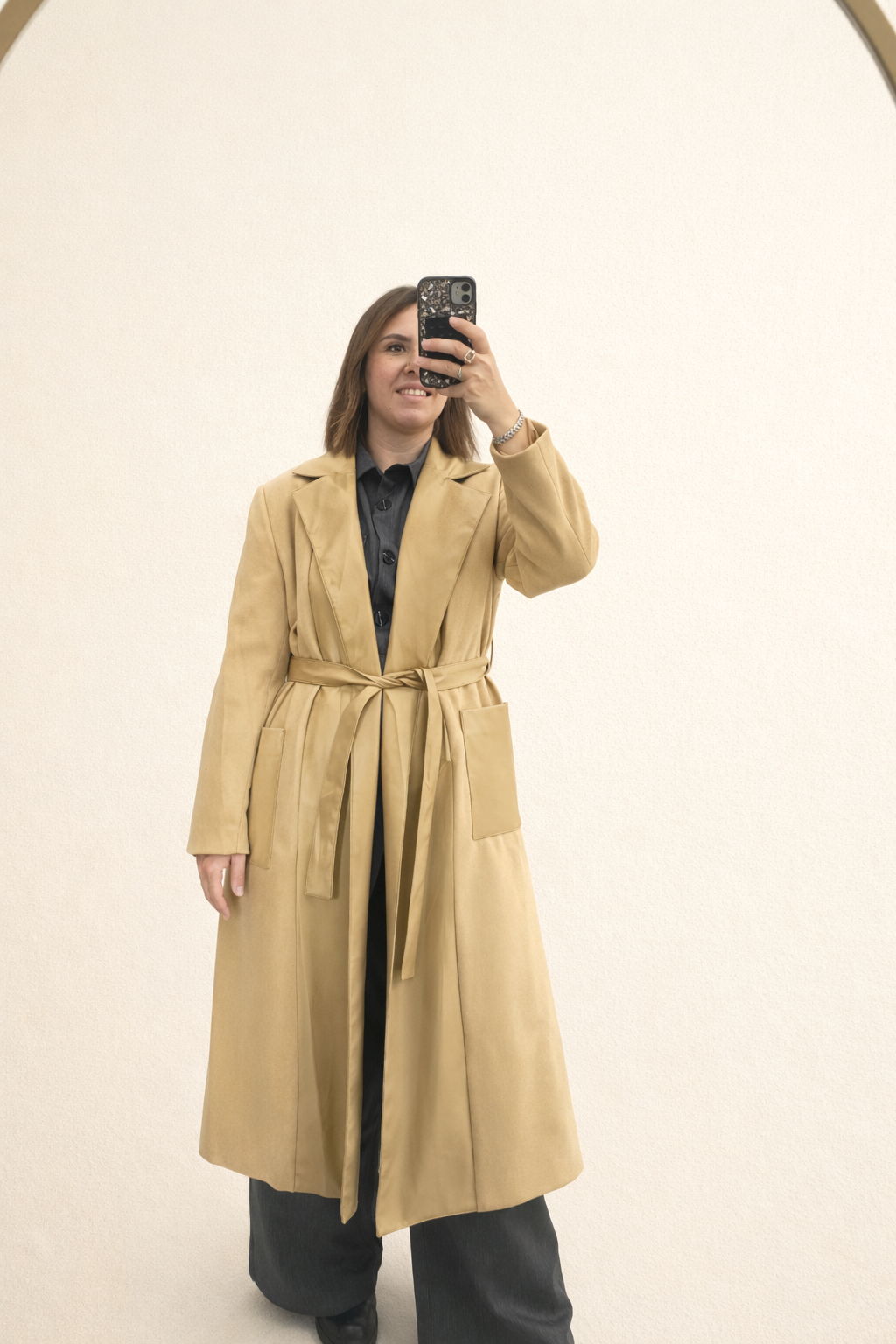 DERİ DETAYLI KAŞE KABAN (BEJ)