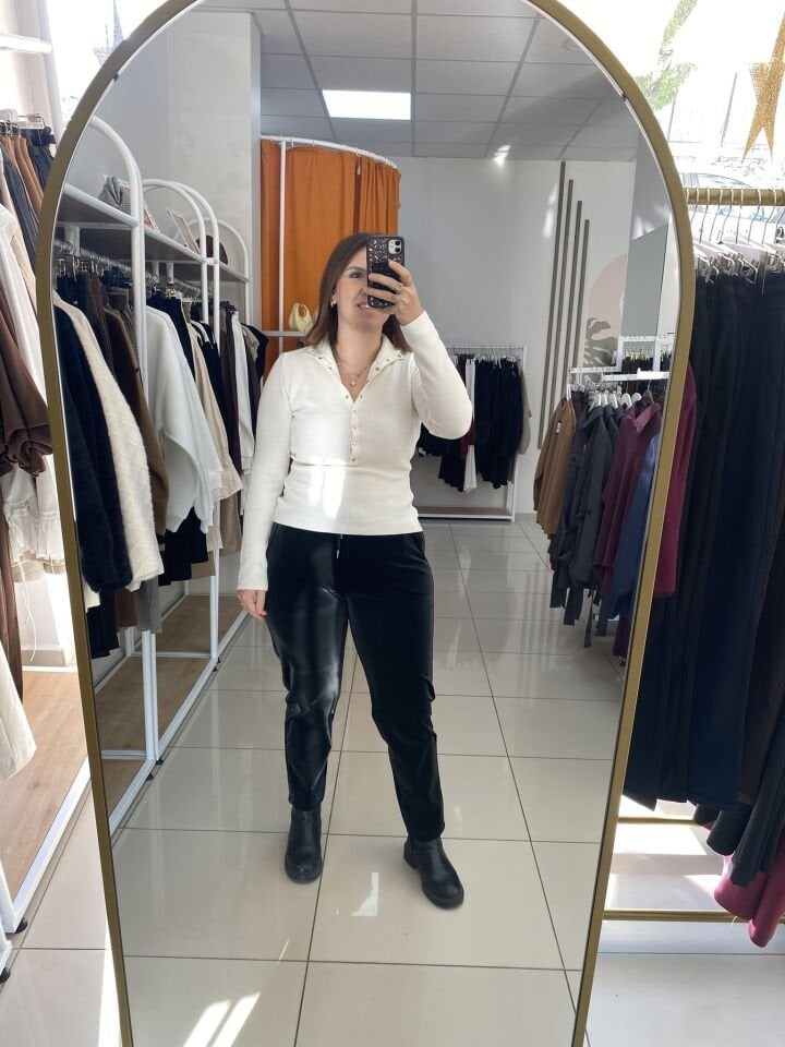 YAKA  DETAYLI TRİKO KAZAK(KREM)