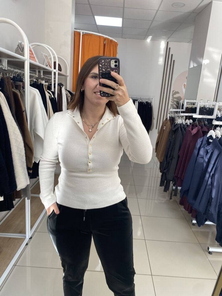 YAKA  DETAYLI TRİKO KAZAK(KREM)