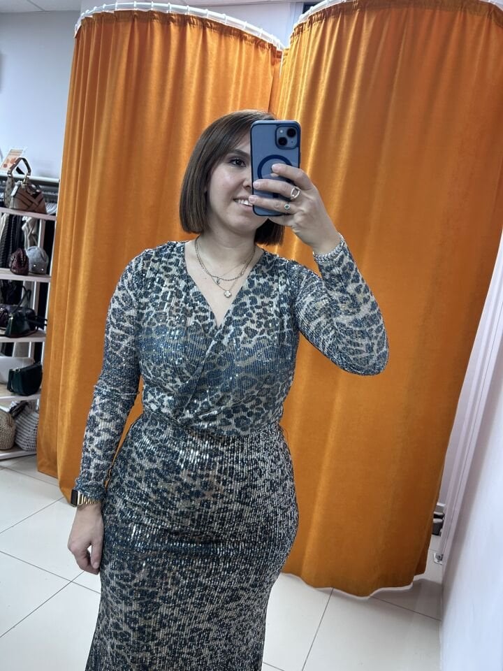 PAYETLİ LEOPAR  BLUZ