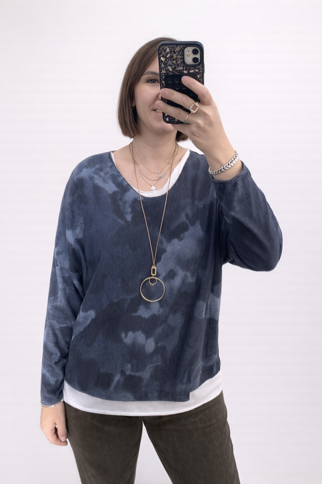 İTHAL BLUZ (BATİK DESEN -LACİVERT)